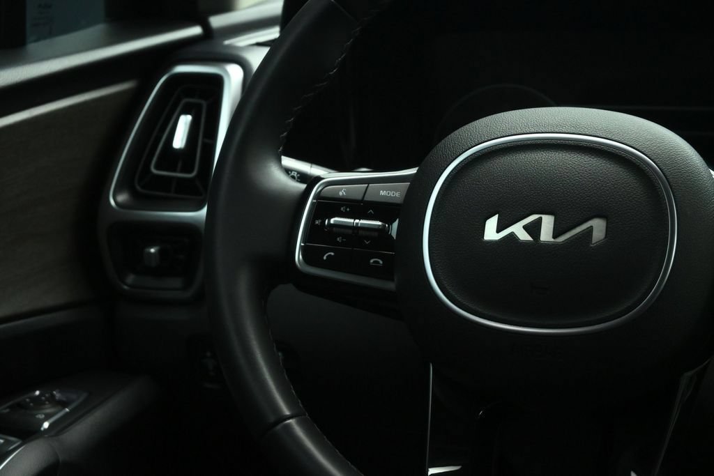 Used 2023 Kia Sorento X-Line EX AWD/4WD image 41