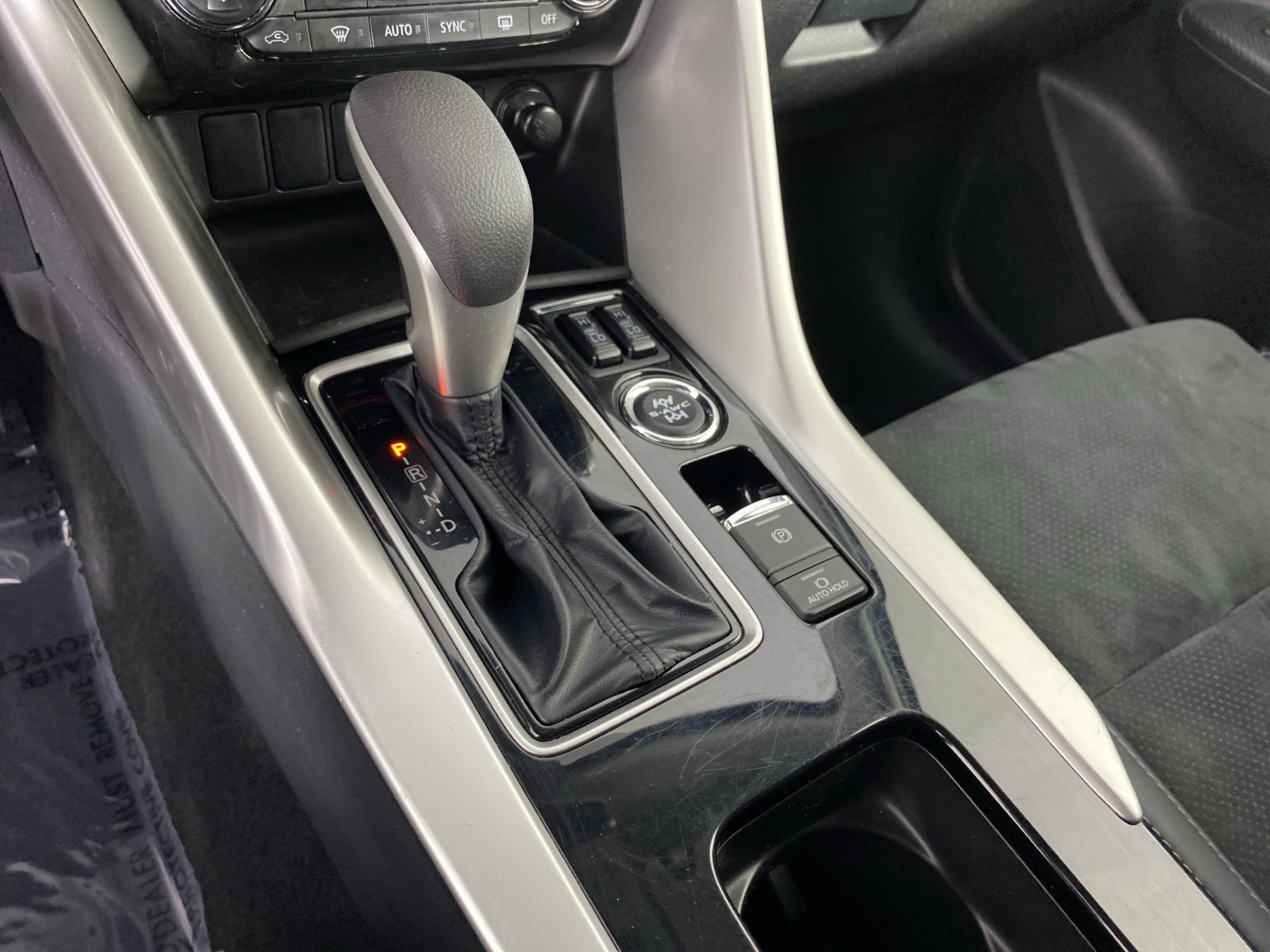 Used 2024 Mitsubishi Eclipse Cross SE image 31