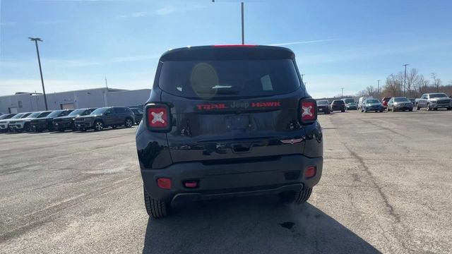 Used 2022 Jeep Renegade Trailhawk image 7