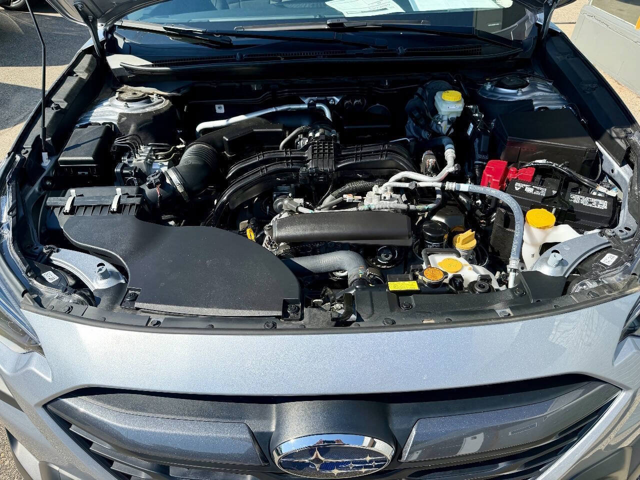 Used 2025 Subaru Outback Premium AWD/4WD image 16
