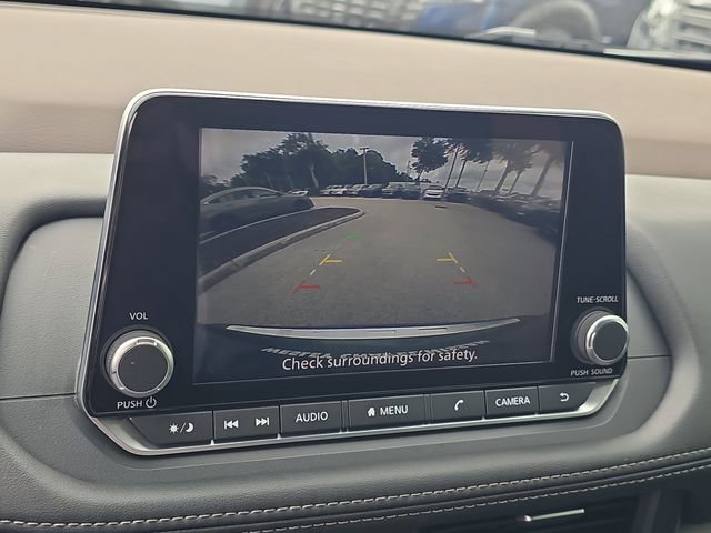 Certified 2023 Nissan Rogue SV FWD image 23