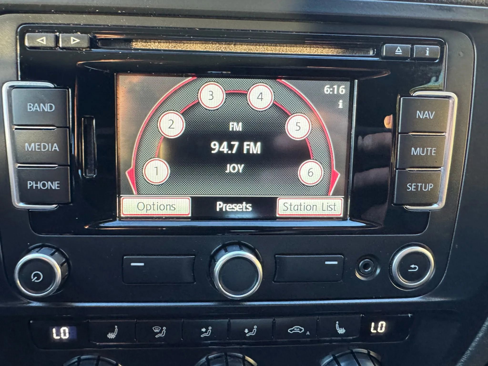 Used 2013 Volkswagen Jetta GLI Autobahn image 26