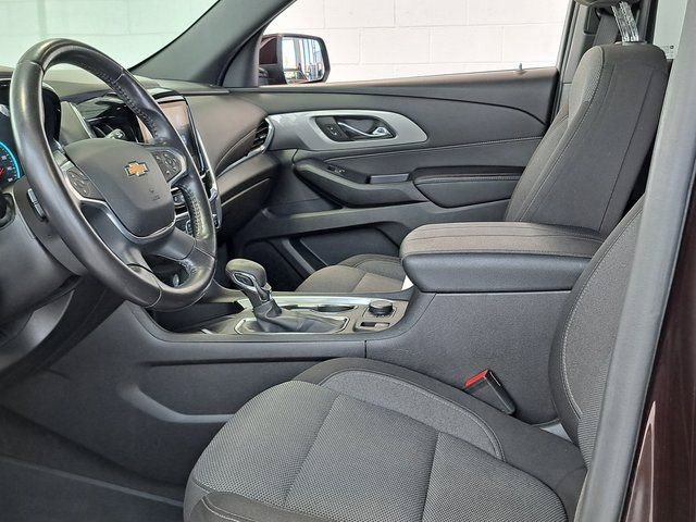 Used 2022 Chevrolet Traverse LT FWD image 23