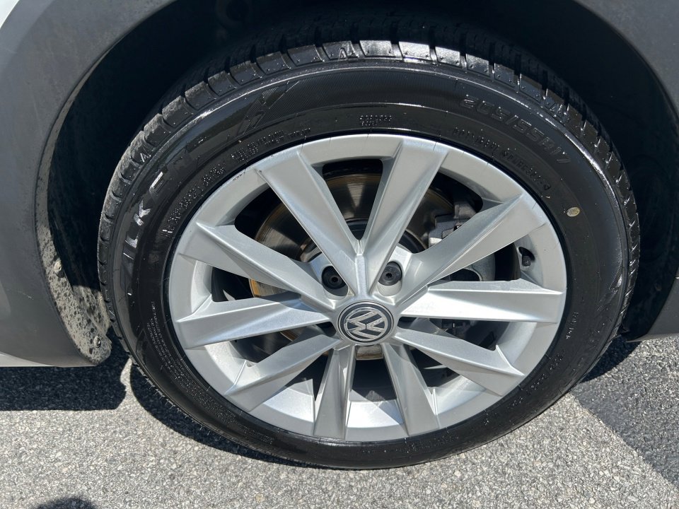 Used 2018 Volkswagen Golf Alltrack SE AWD/4WD image 24