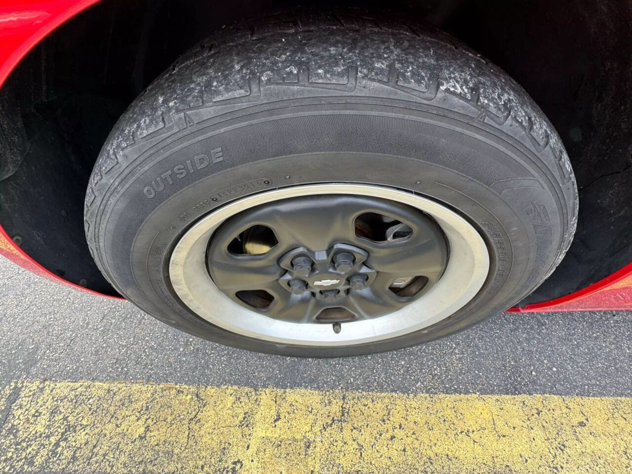 Used 2012 Chevrolet Camaro LS image 27