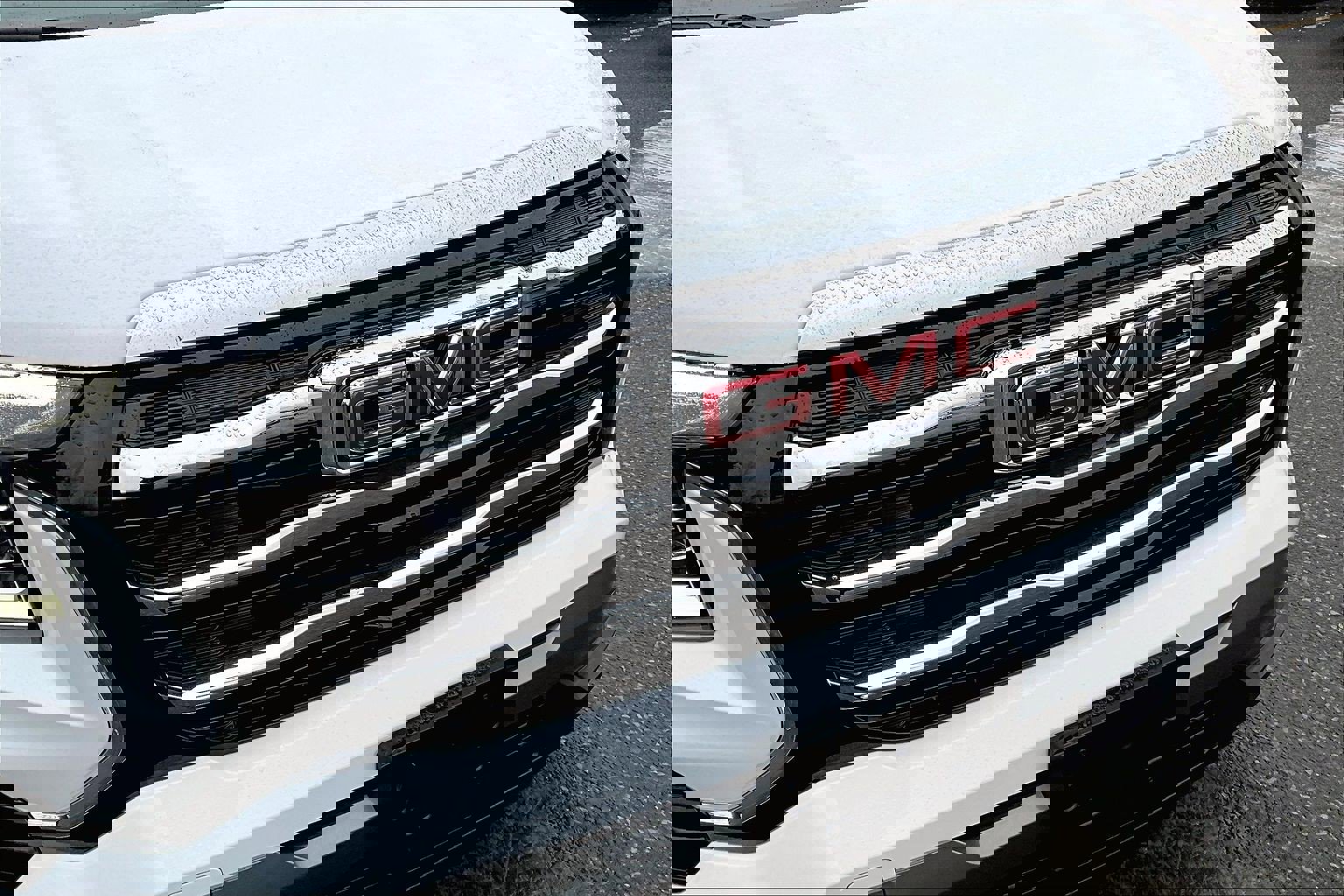 Used 2025 GMC Terrain Elevation w/ Elevation Premium Package image 24