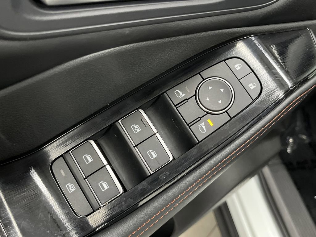 Used 2025 Nissan Rogue SV w/ Rock Creek Premium Package image 28