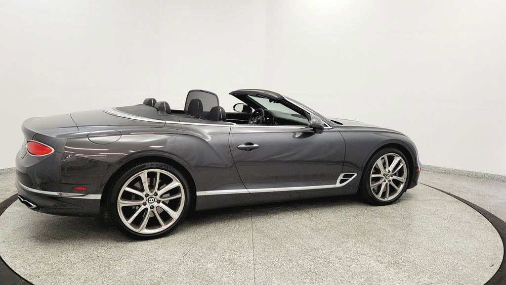 Used 2020 Bentley Continental GT image 12