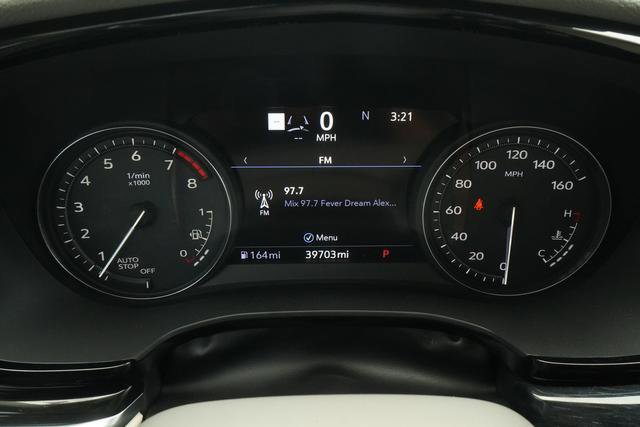 Used 2024 Cadillac XT6 Premium Luxury w/ Technology Package FWD image 24