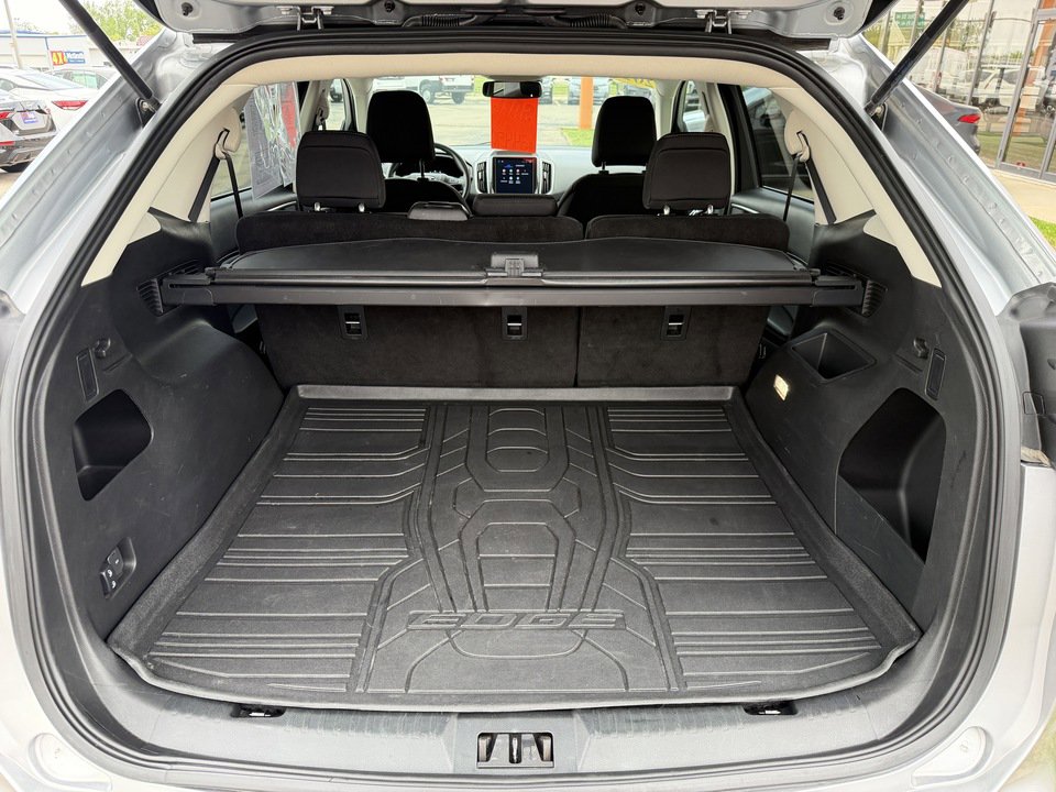 Used 2024 Ford Edge SEL w/ Cargo Accessory Package AWD/4WD image 26