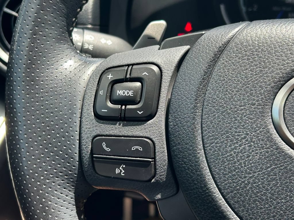 Used 2023 Lexus IS 500 RWD image 35