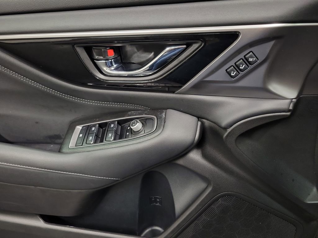 Used 2022 Subaru Outback Limited AWD/4WD image 18
