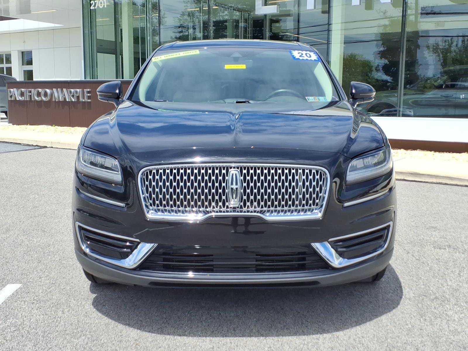 Certified 2020 Lincoln Nautilus Premier w/ Equipment Group 101A AWD/4WD image 9