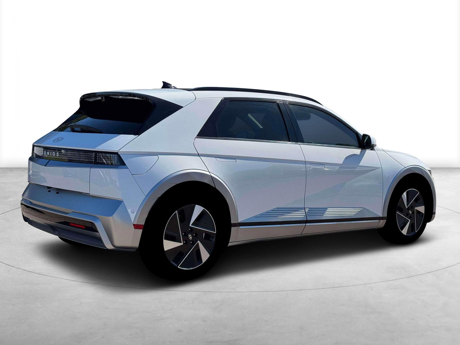 New 2026 Hyundai Ioniq 5 Limited RWD image 8