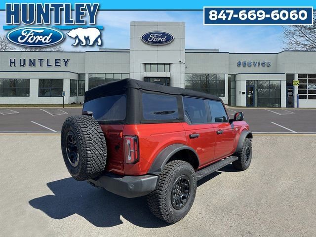 Used 2023 Ford Bronco Wildtrak AWD/4WD image 5