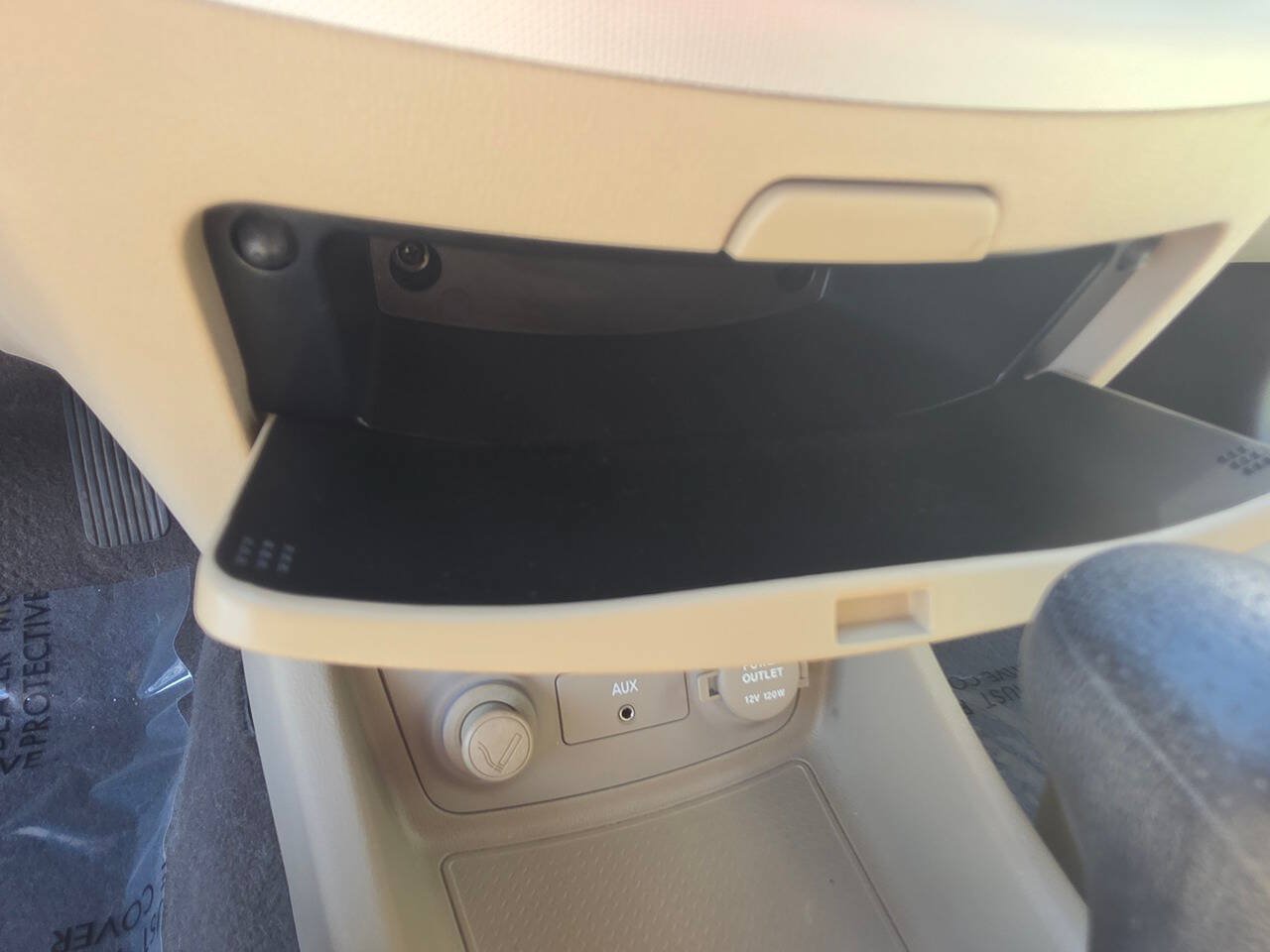 Used 2008 Hyundai Elantra GLS FWD image 38
