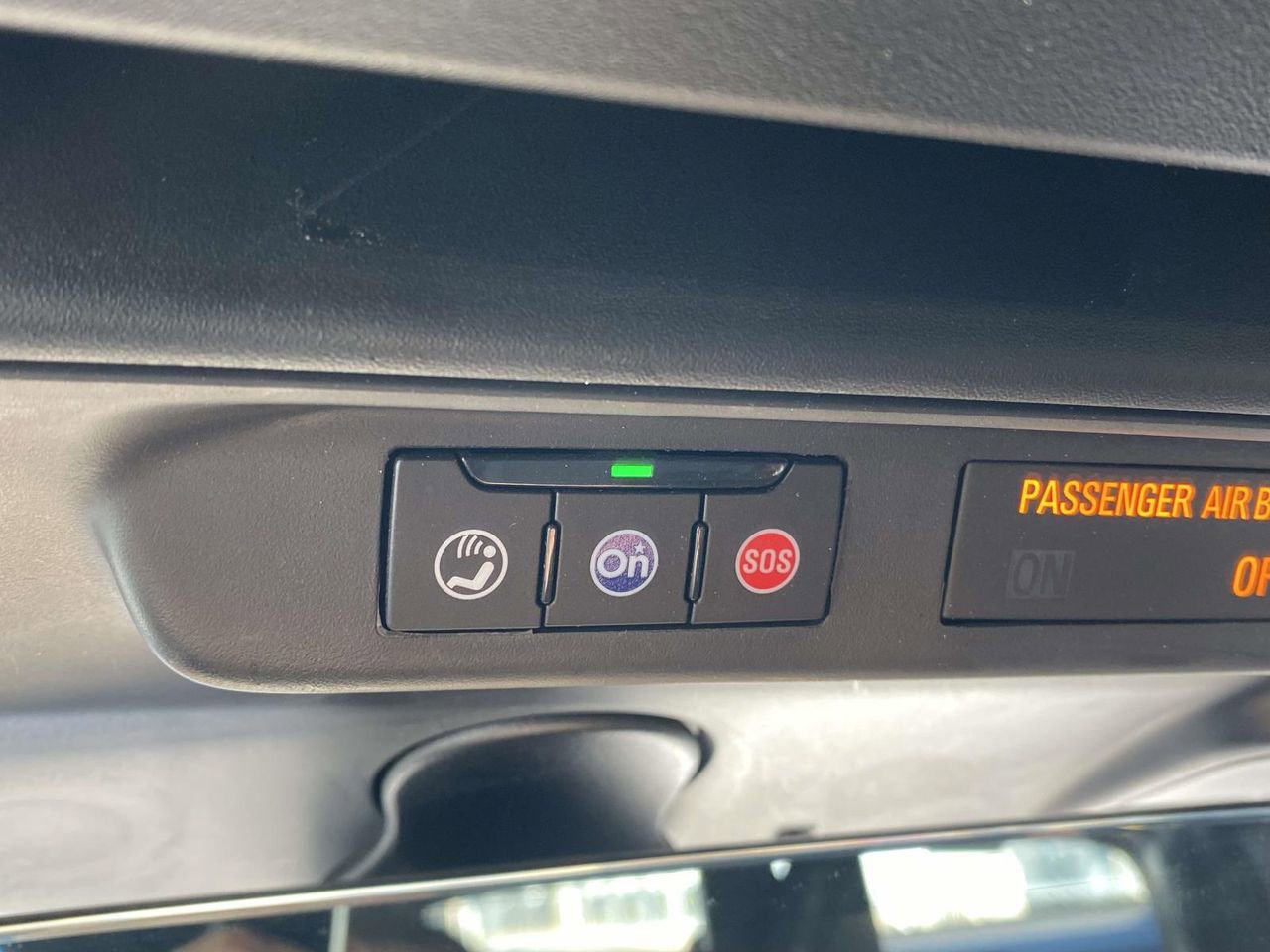 Used 2023 Chevrolet Camaro LT image 29