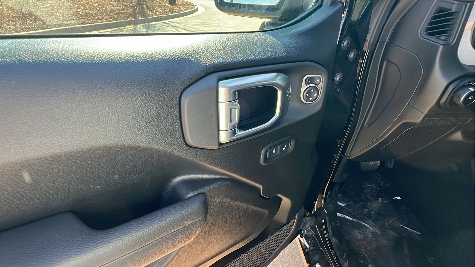 New 2026 Jeep Wrangler Sport S image 15