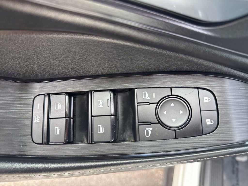 Used 2023 Nissan Rogue SV w/ SV Premium B Package AWD/4WD image 27