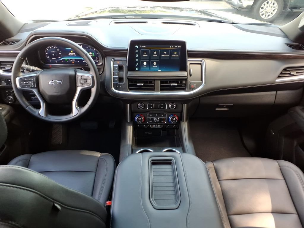 Certified 2023 Chevrolet Tahoe Z71 w/ Luxury Package AWD/4WD image 19