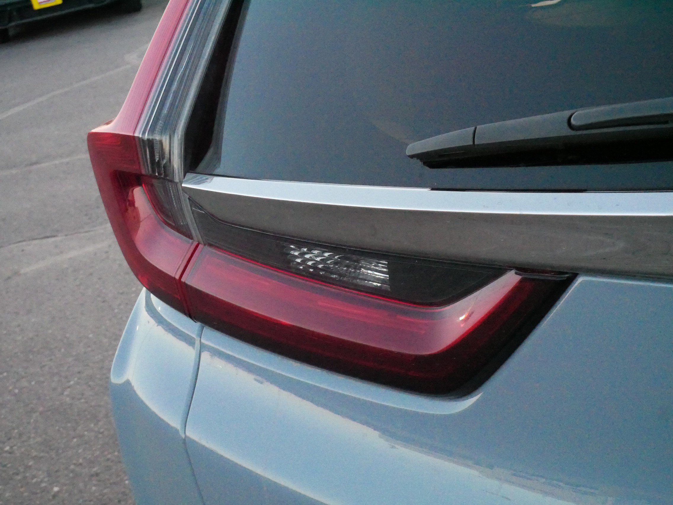 Used 2021 Honda CR-V Touring image 16