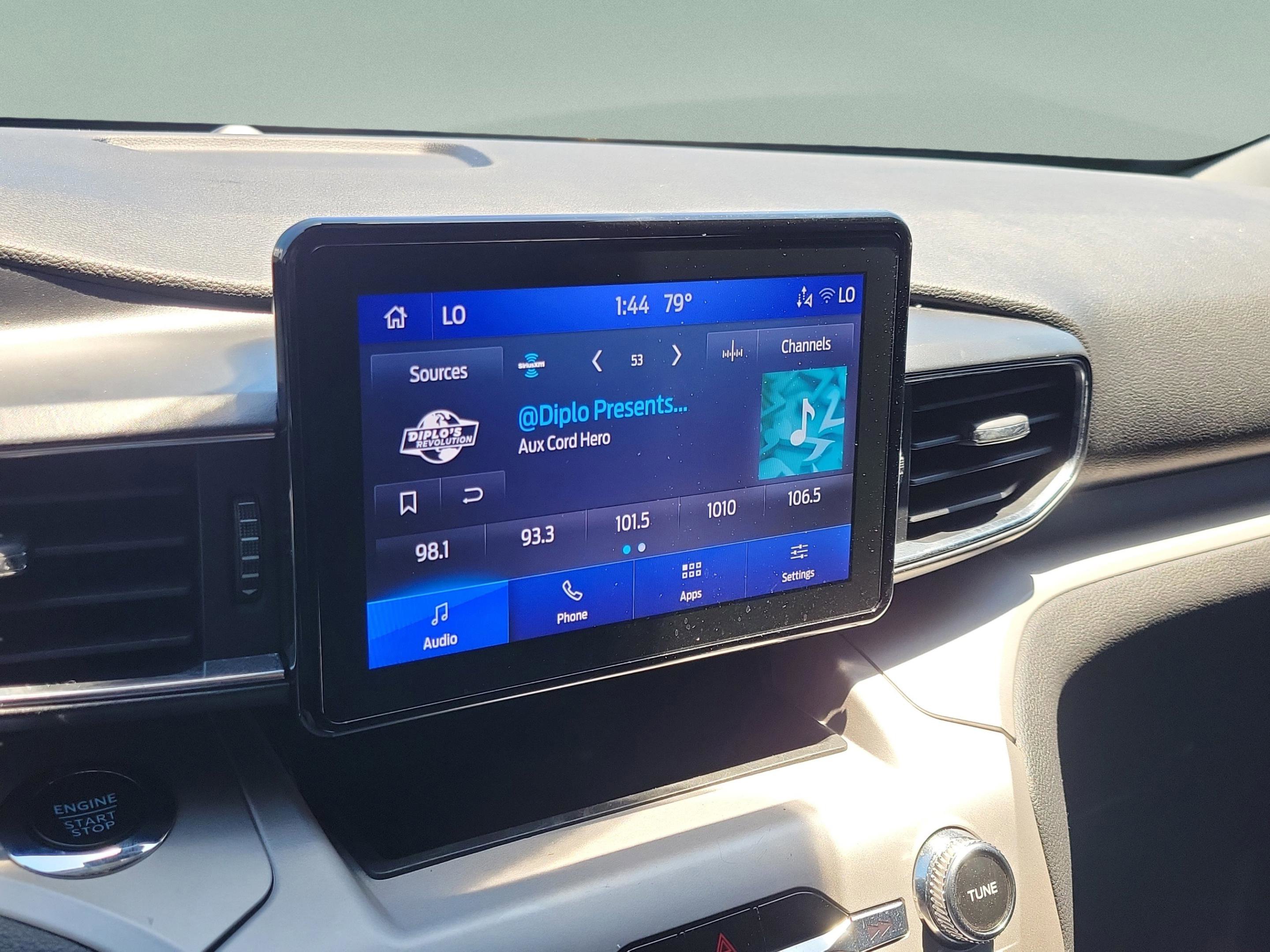 Used 2023 Ford Explorer XLT w/ Equipment Group 202A RWD image 30