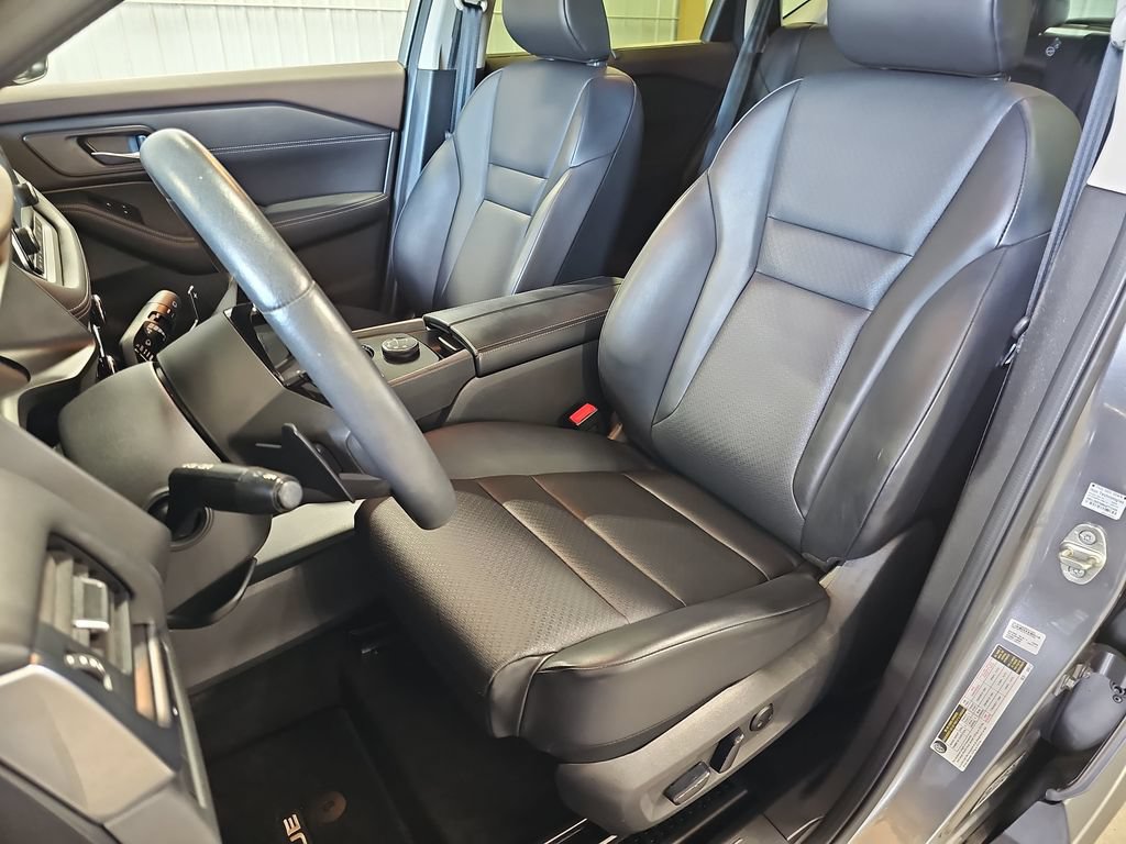 Used 2023 Nissan Rogue SV w/ SV Premium B Package AWD/4WD image 15