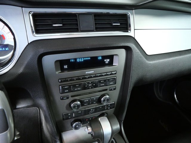 Used 2010 Ford Mustang Coupe RWD image 18