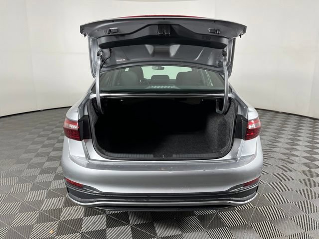 Used 2025 Volkswagen Jetta Sport FWD image 42