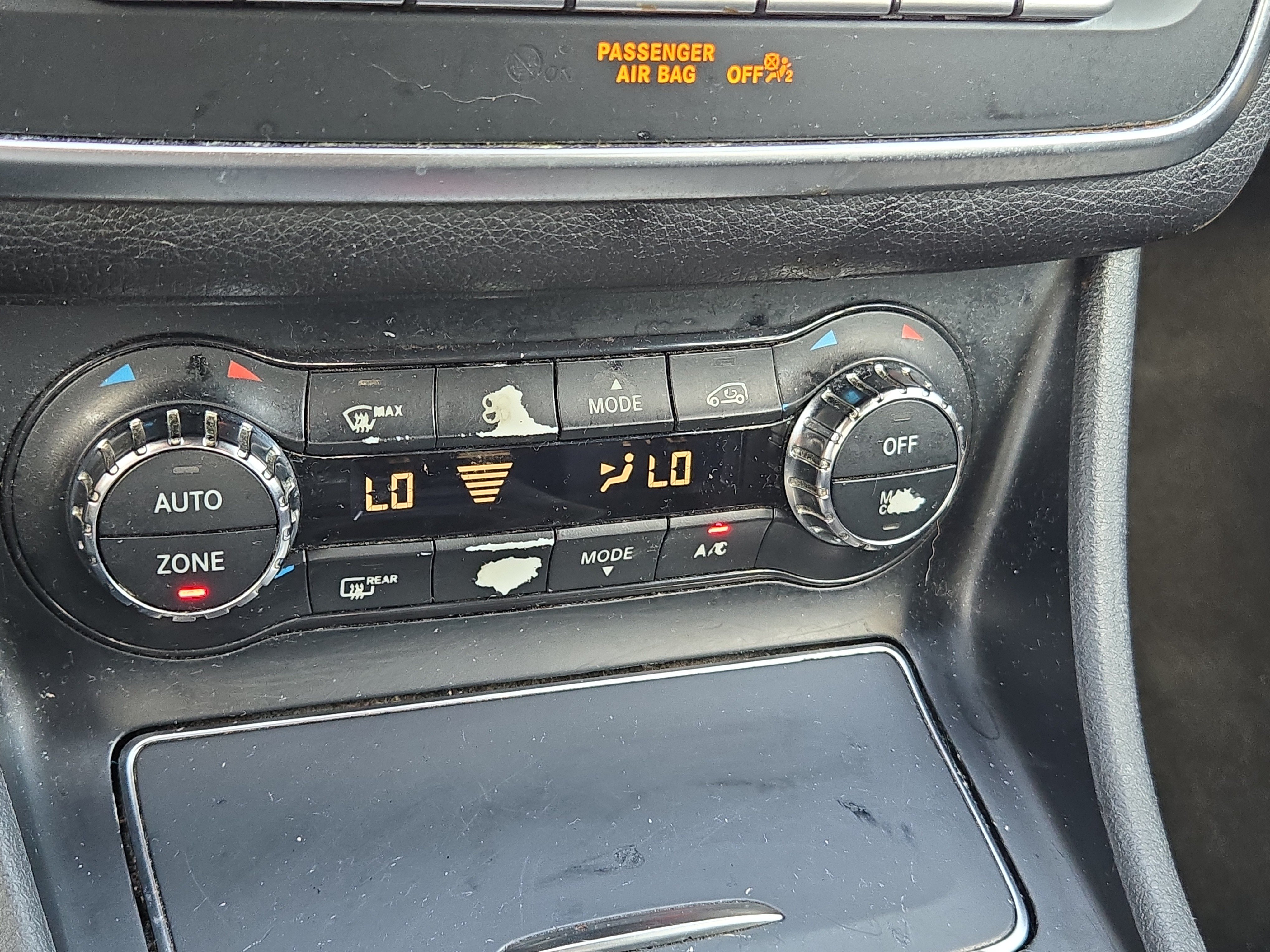 Used 2018 Mercedes-Benz CLA 250 image 27