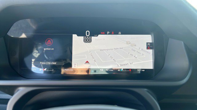 Used 2023 Land Rover Defender 130 X-Dynamic SE image 28