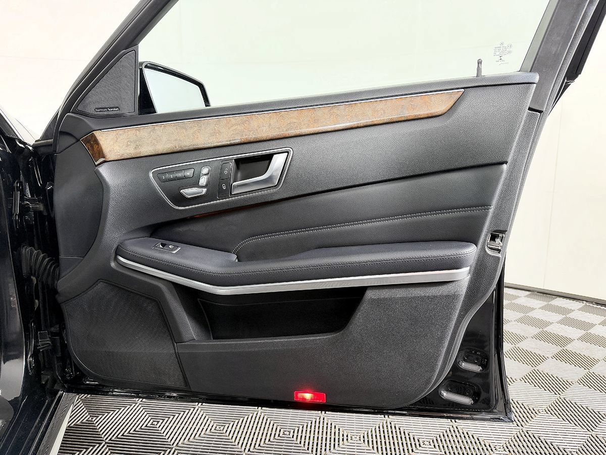Used 2014 Mercedes-Benz E 350 Sedan image 42
