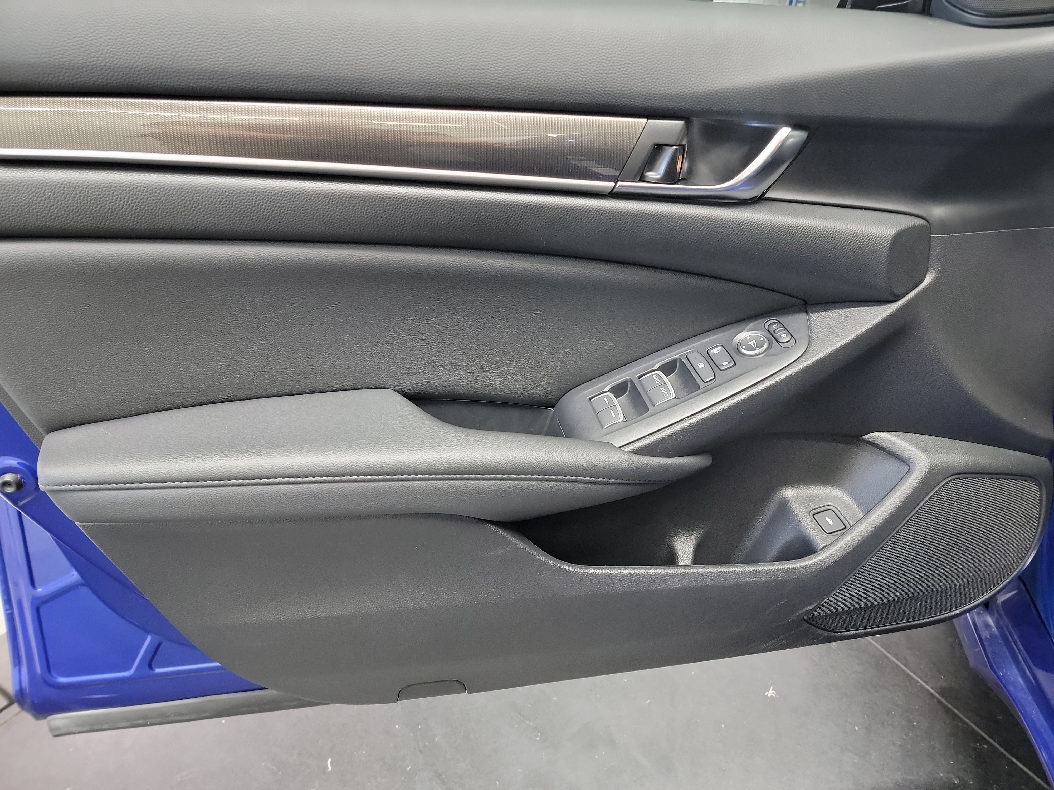 Used 2022 Honda Accord Sport Special Edition image 13