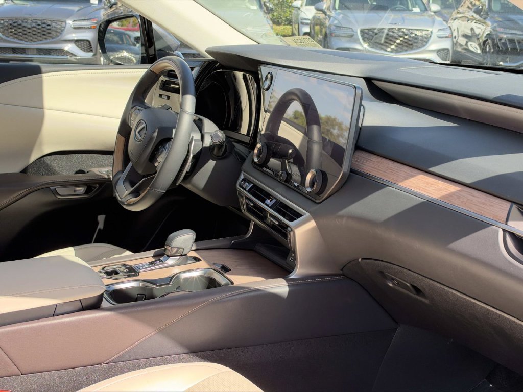 Used 2024 Lexus RX 350 Premium Plus FWD image 20