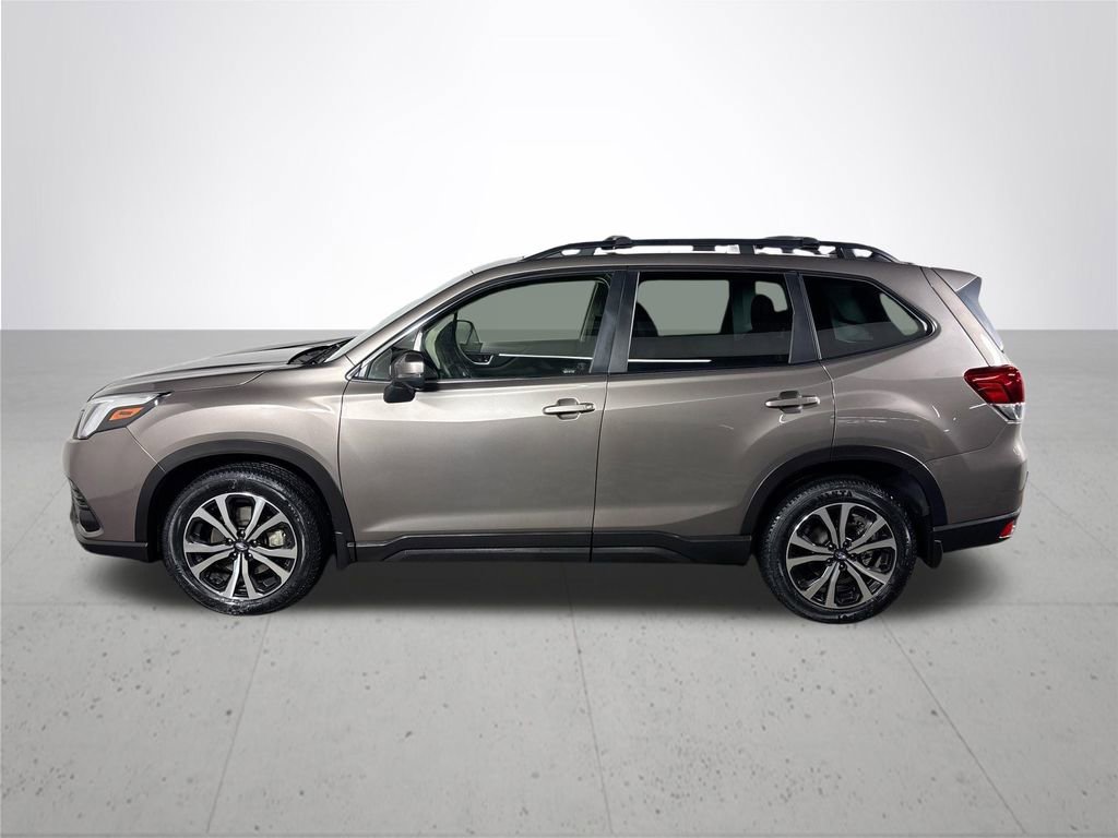 Used 2023 Subaru Forester Limited AWD/4WD image 9