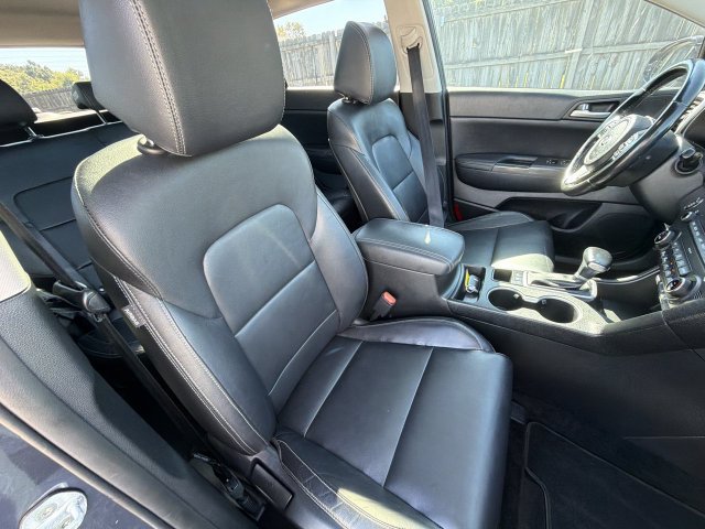 Used 2017 Kia Sportage EX w/ EX Premium Package FWD image 30