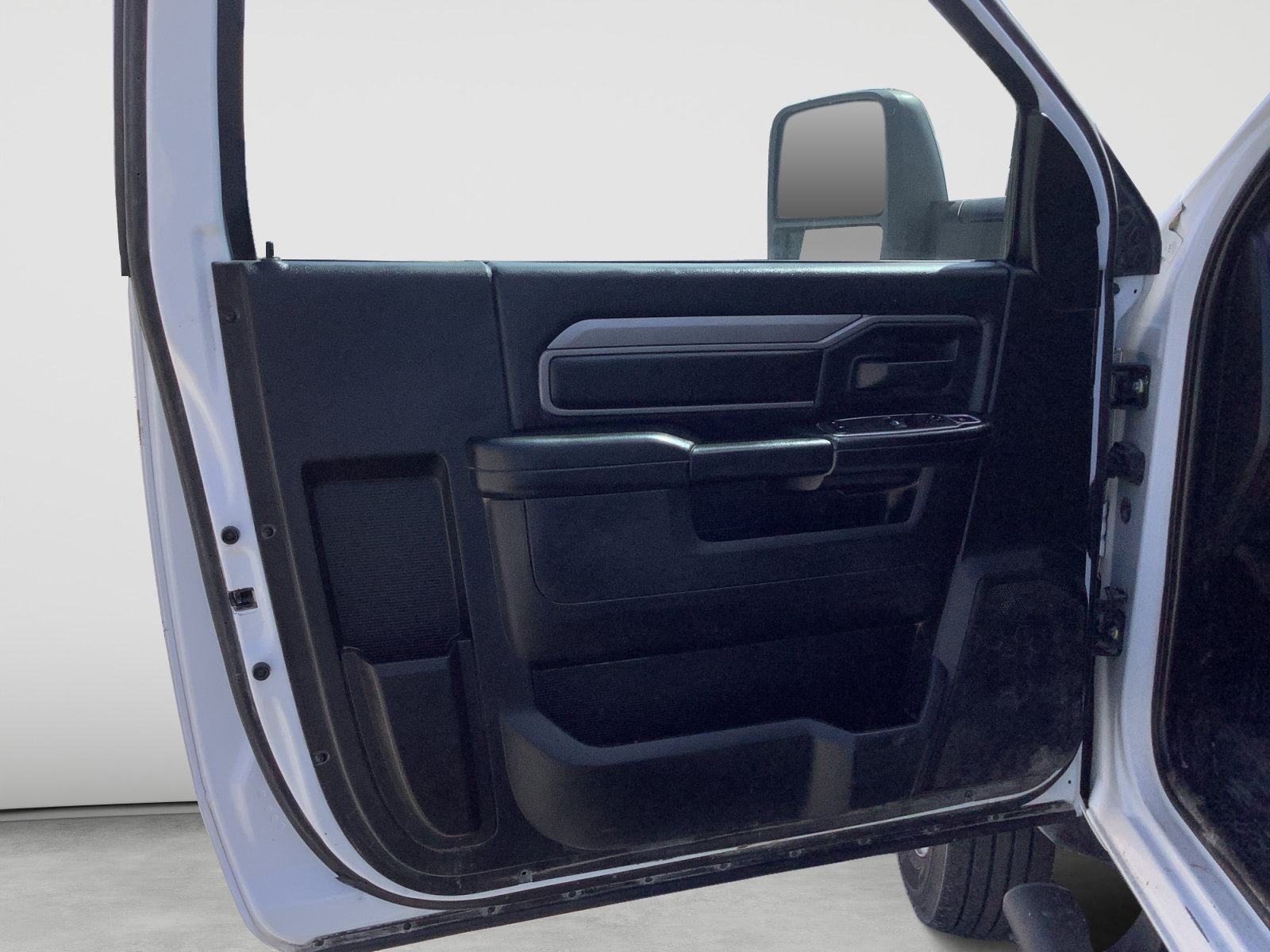 Used 2023 RAM 5500 Tradesman AWD/4WD image 11