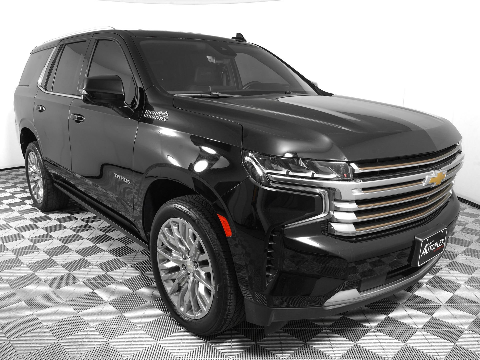 Used 2023 Chevrolet Tahoe High Country w/ Premium Package RWD video 2
