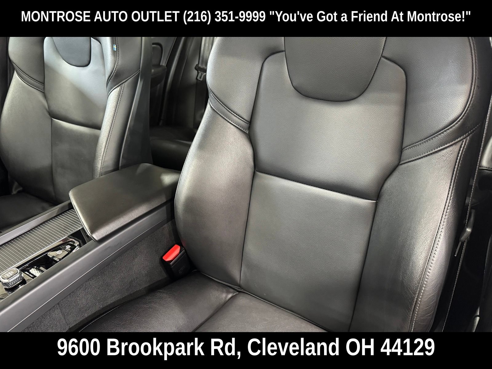 Used 2019 Volvo S60 T6 Momentum w/ Multimedia Package AWD/4WD image 31