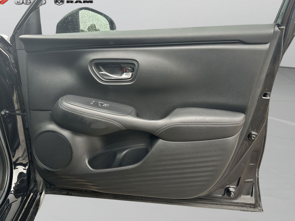 Used 2024 Honda HR-V EX-L image 38