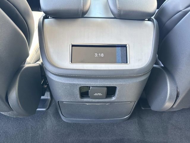 New 2026 Lincoln Navigator L Premier image 18