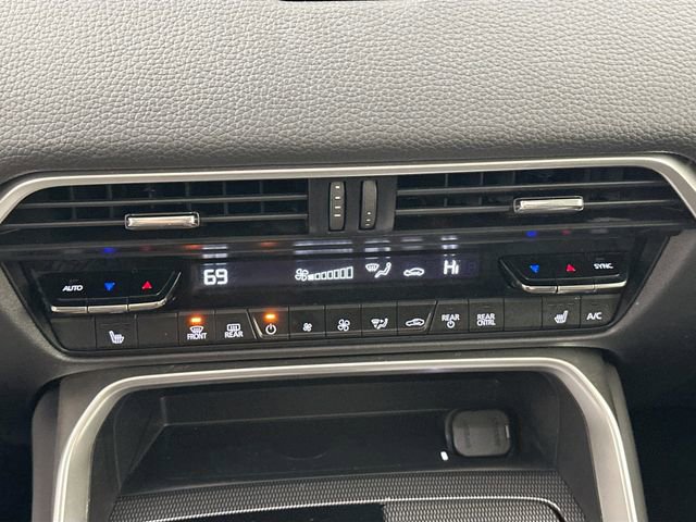 Used 2025 MAZDA CX-70 3.3 Turbo w/ Preferred Package image 14