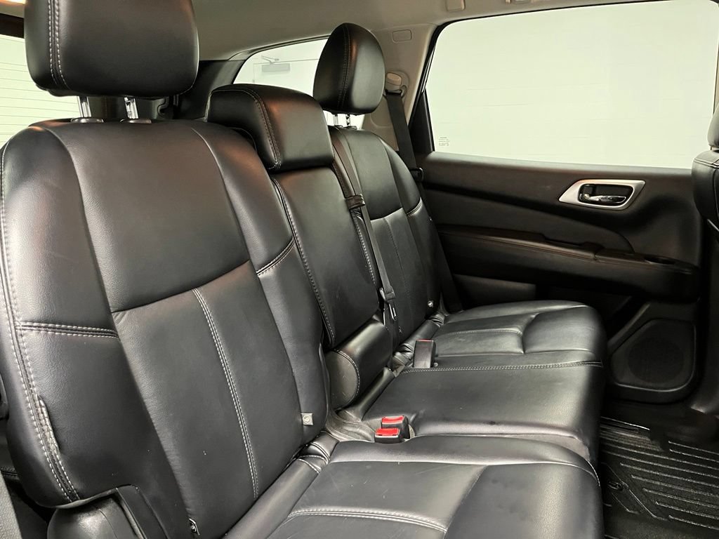 Used 2019 Nissan Pathfinder SL AWD/4WD image 53
