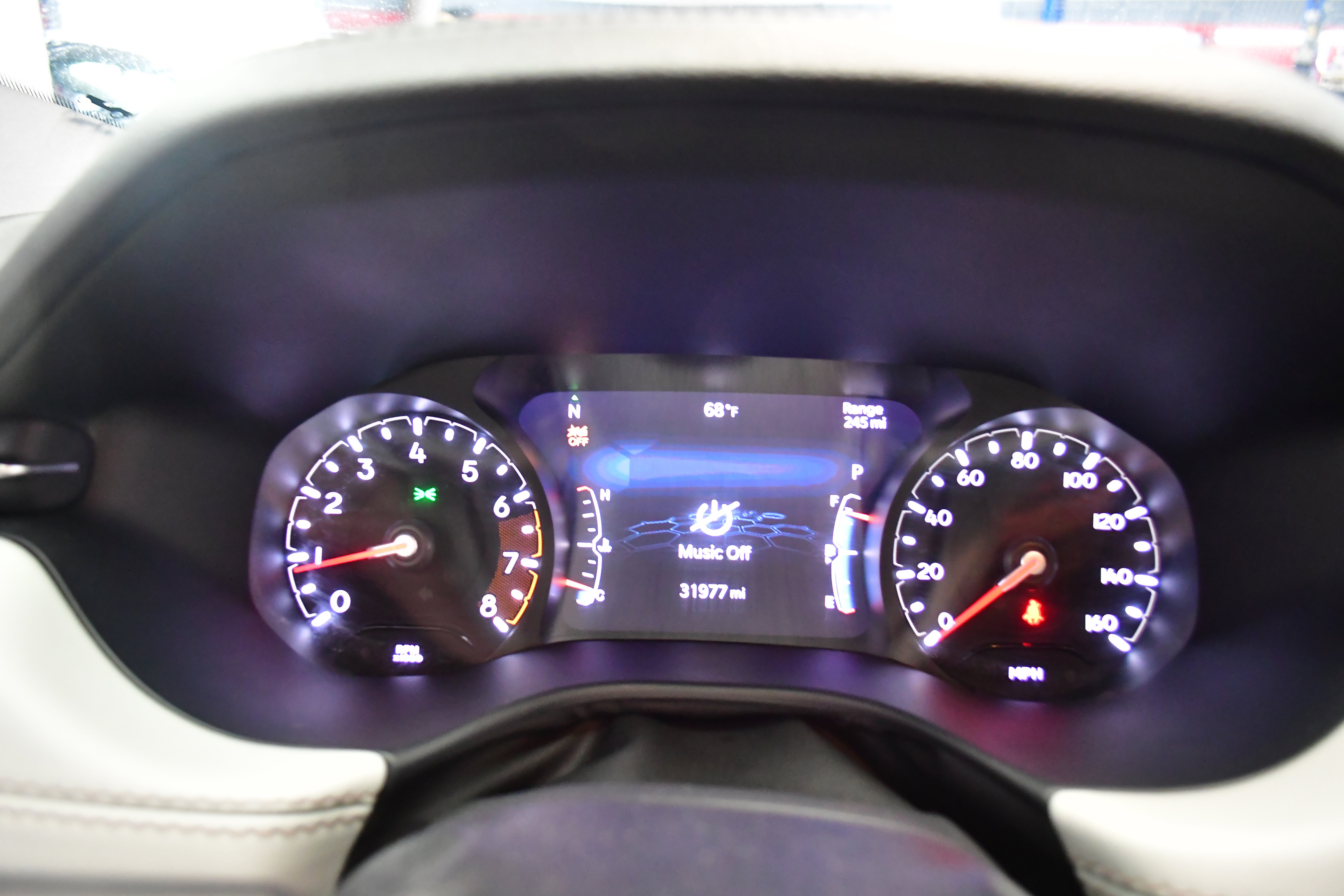 Used 2025 Jeep Compass Limited image 17