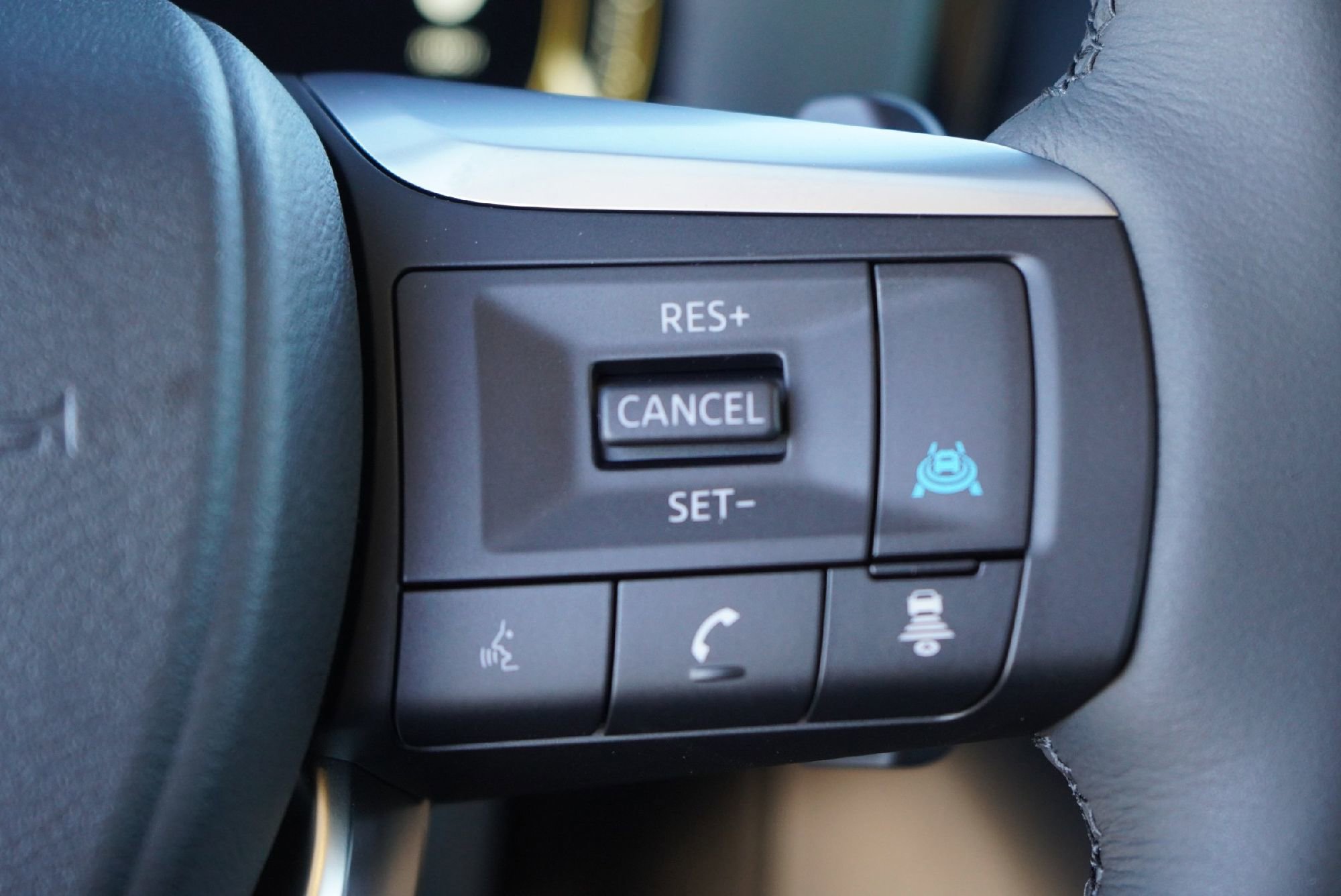 New 2026 INFINITI QX60 Luxe w/ Cargo Package image 15