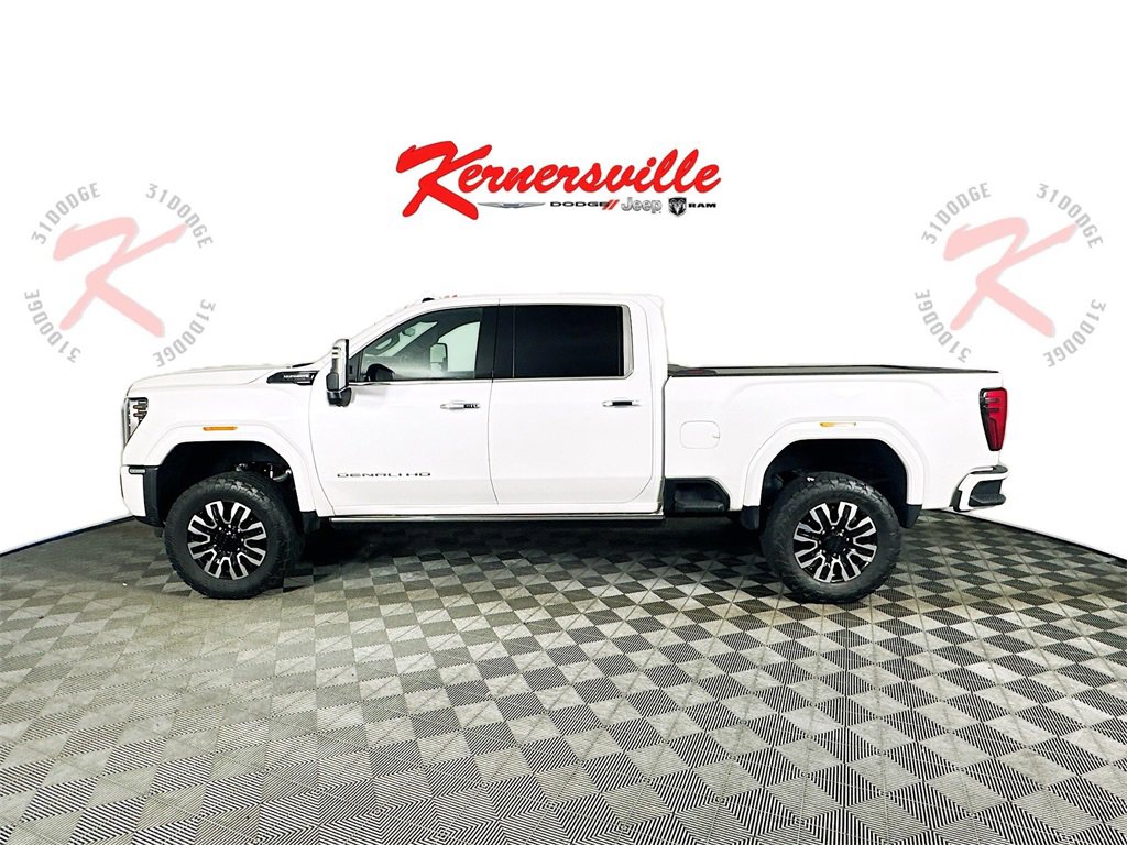 Used 2024 GMC Sierra 2500 Denali Ultimate image 4