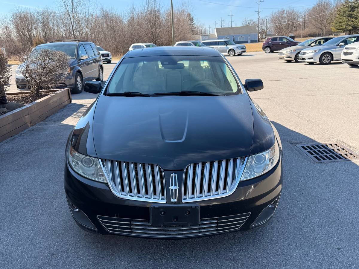 Used 2009 Lincoln MKS AWD image 3