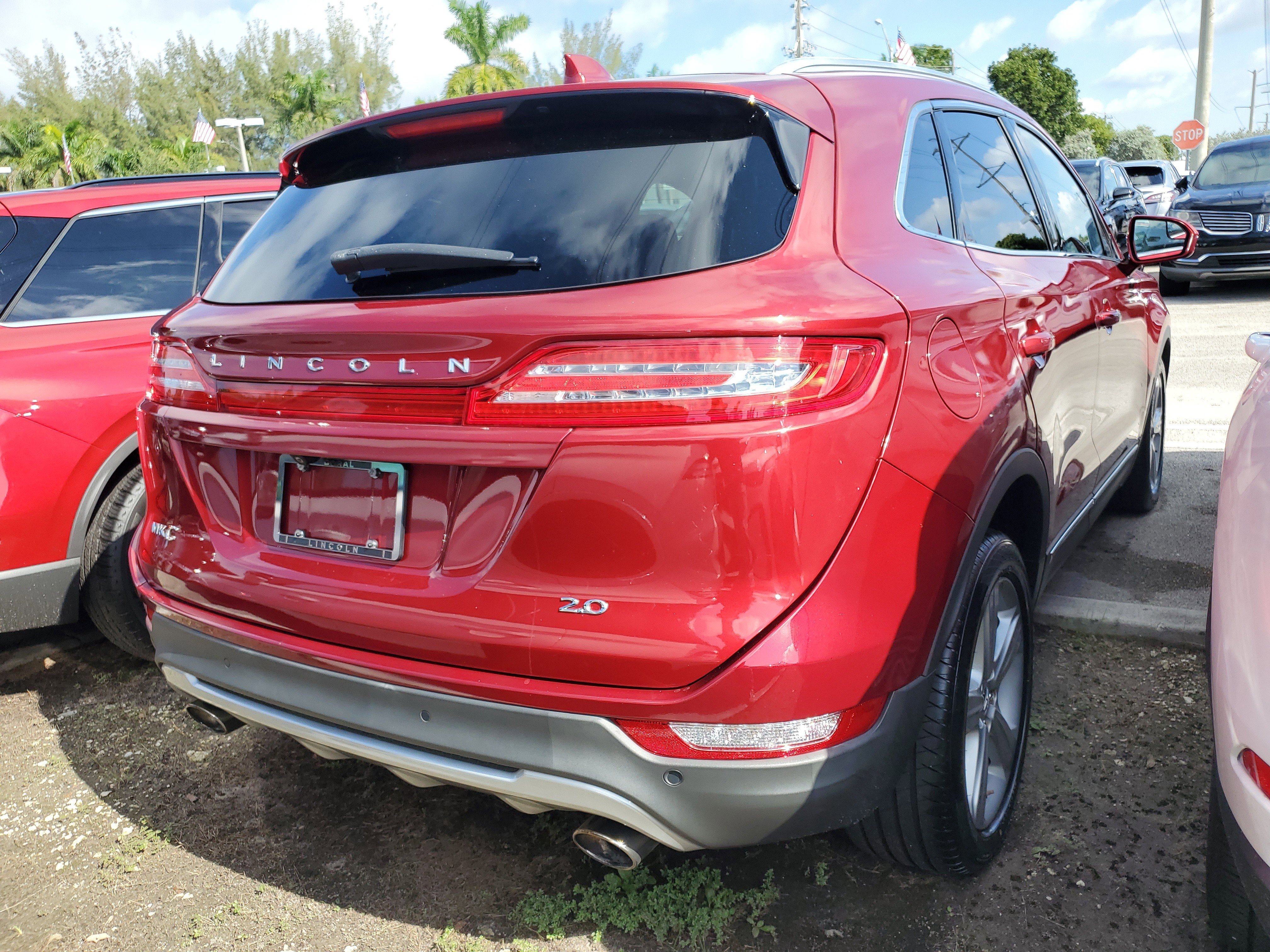 Used 2017 Lincoln MKC Premiere image 5