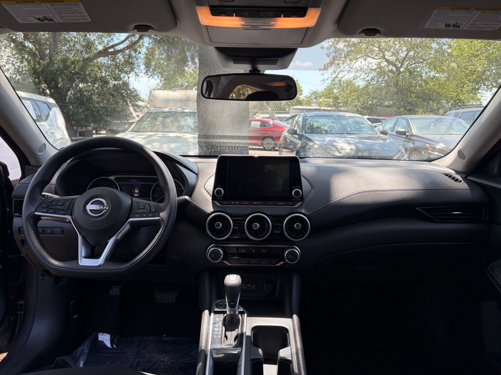 Used 2025 Nissan Sentra SV FWD image 32