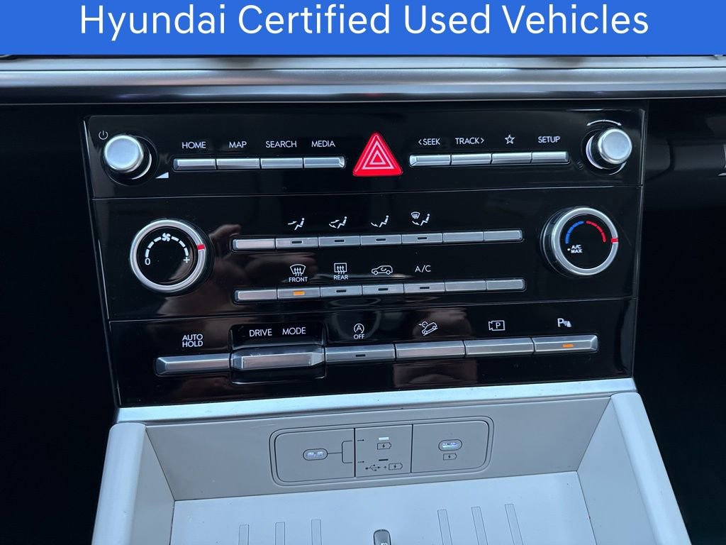 Used 2025 Hyundai Santa Fe SE image 22